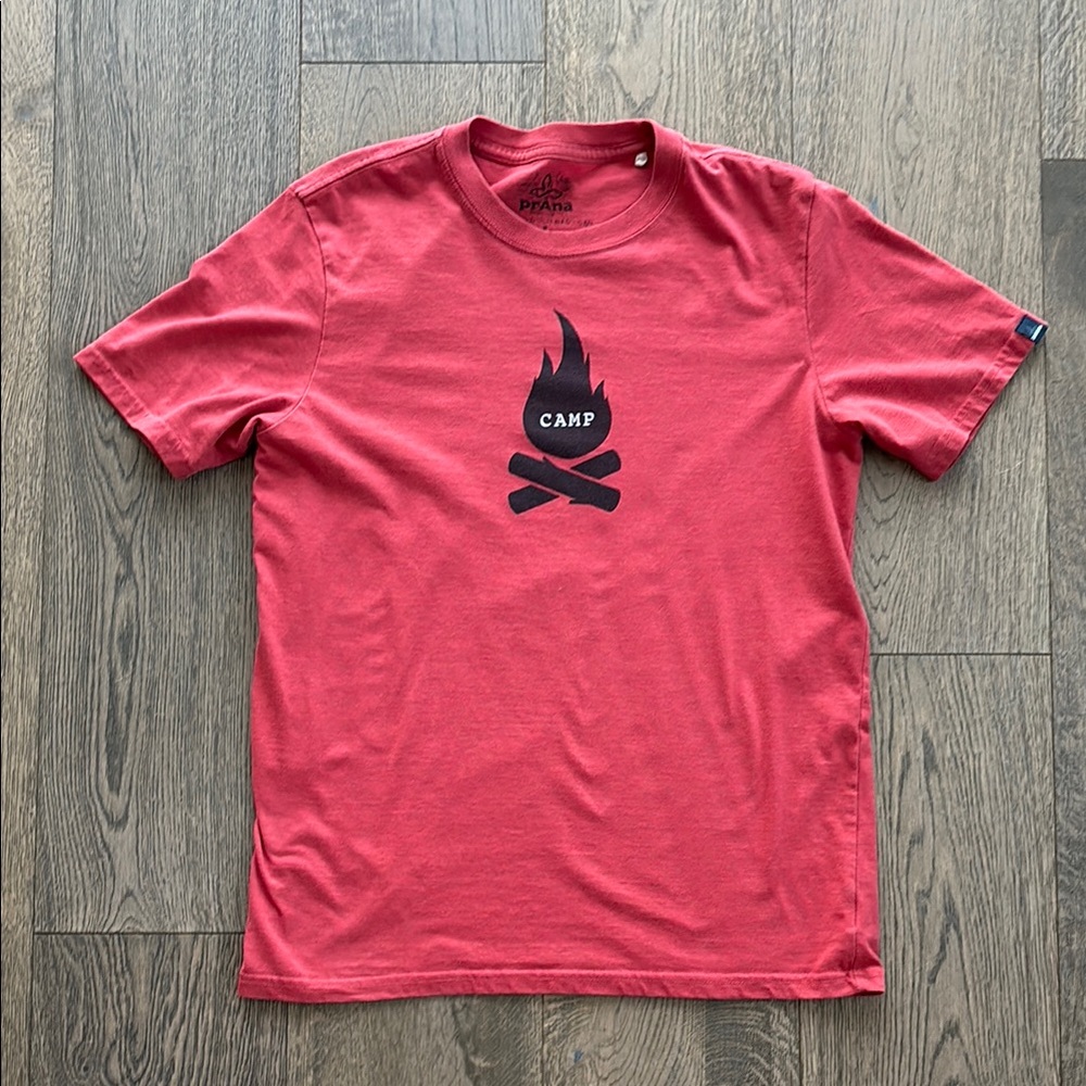 Prana Red Graphic Men's T-Shirt